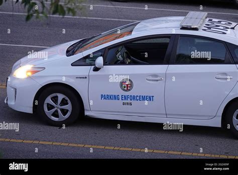 lapd parking enforcement phone number.